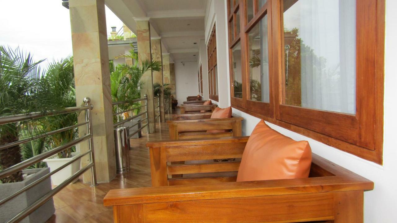 Grand Raka Homestay Lovina Exterior foto